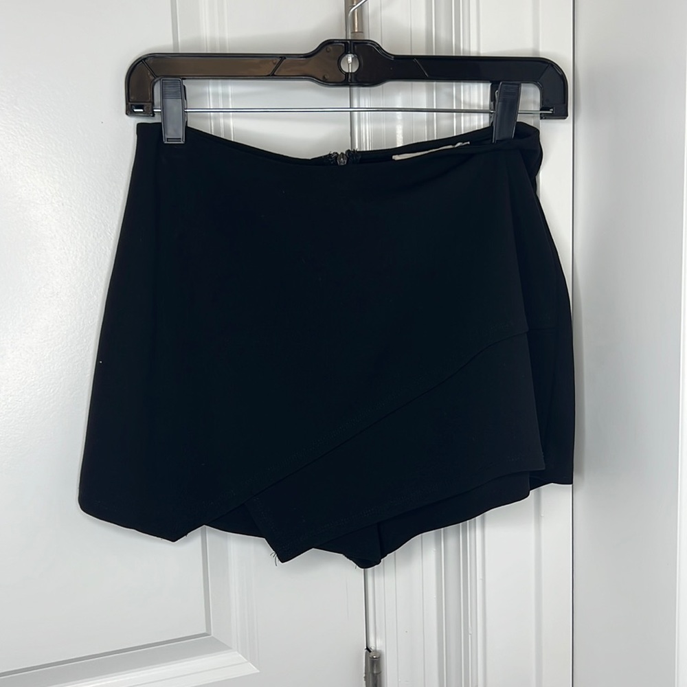 Vestique envelope Skort